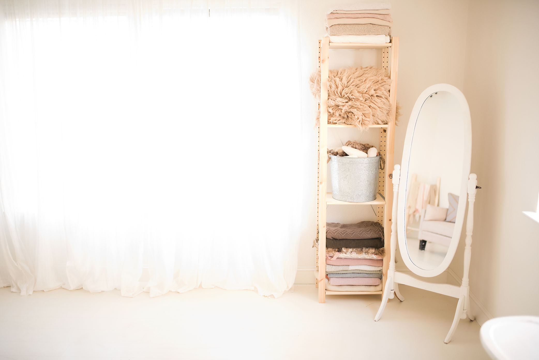 Light pours into a room, captured by Sweet Beginnings Photography by Stephanie, a Sacramento Newborn and Family Photographer